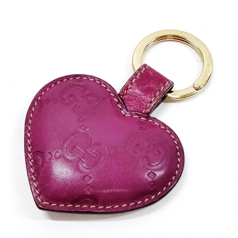 Gucci Magenta Heart Key Holder - Picture 2 of 2